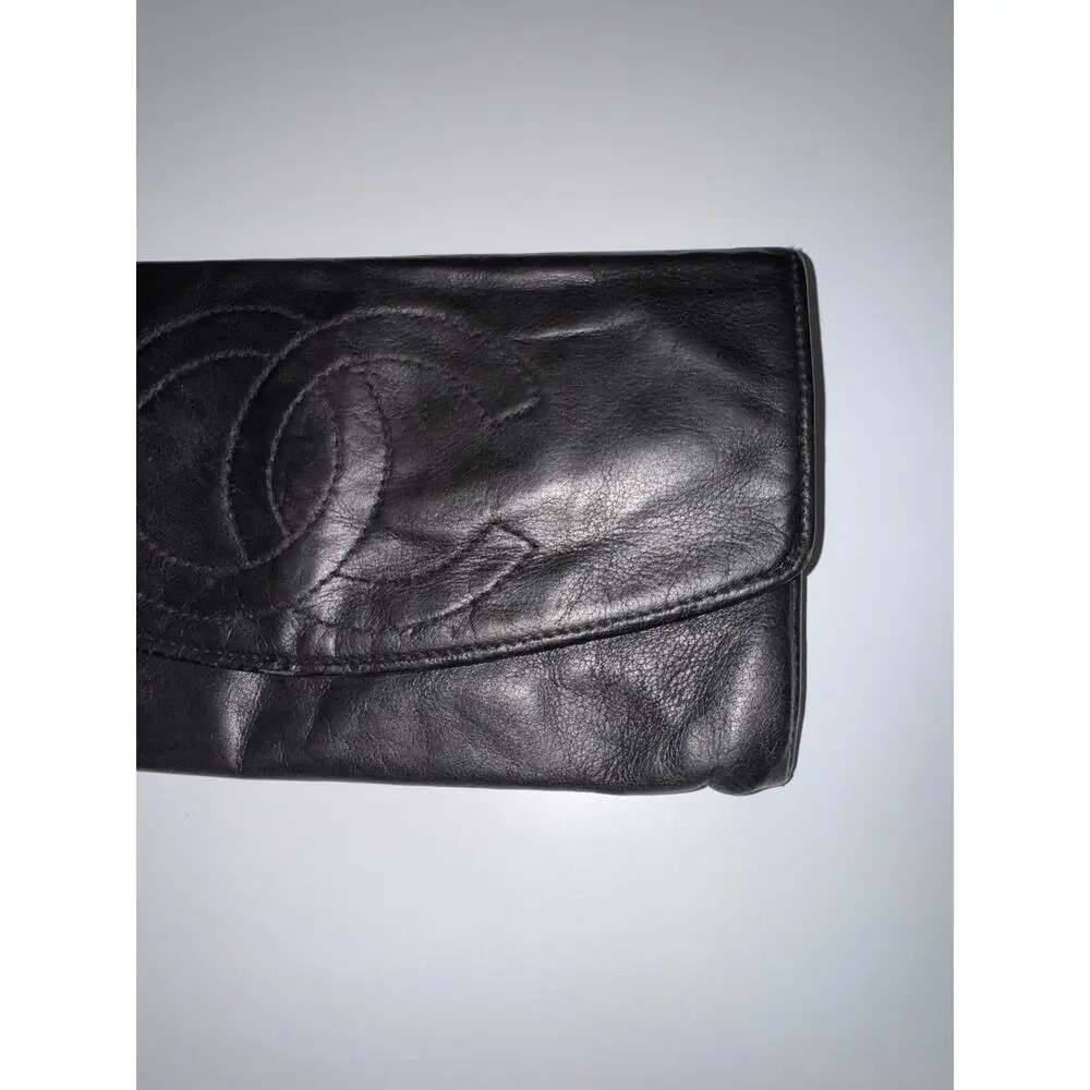 Vintage CHANEL CC Butter Soft Lamb Leather Navy Blue Leather Flap Wallet VTG